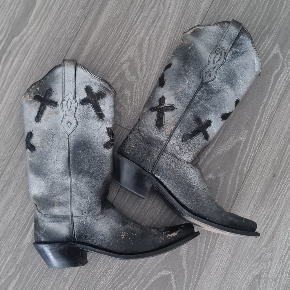 90s vintage metallic cowboy boots